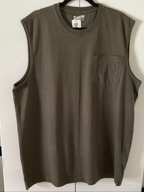 Duluth Trading Co Olive Green Sleeveless Pocket Tee - NWT - Size XL
